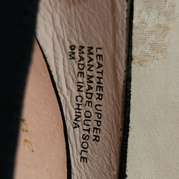 Maiden Lane Leather High-heeled Pumps EUC - Picture 5 of 7